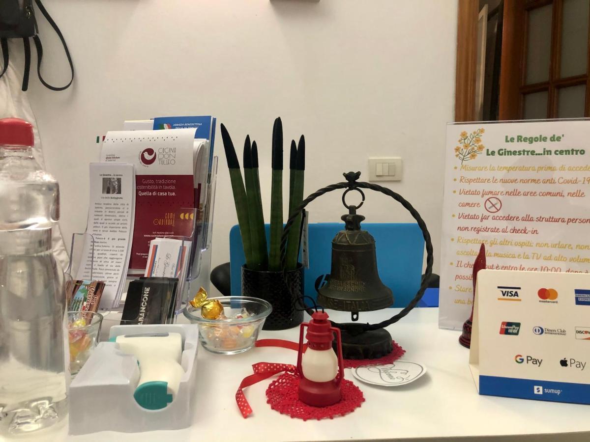 Le Ginestre In Centro Bed & Breakfast Салерно Екстериор снимка