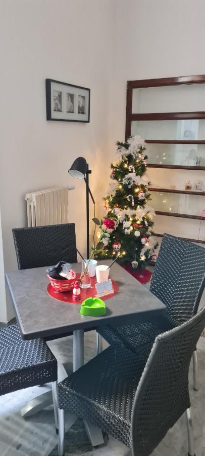 Le Ginestre In Centro Bed & Breakfast Салерно Стая снимка