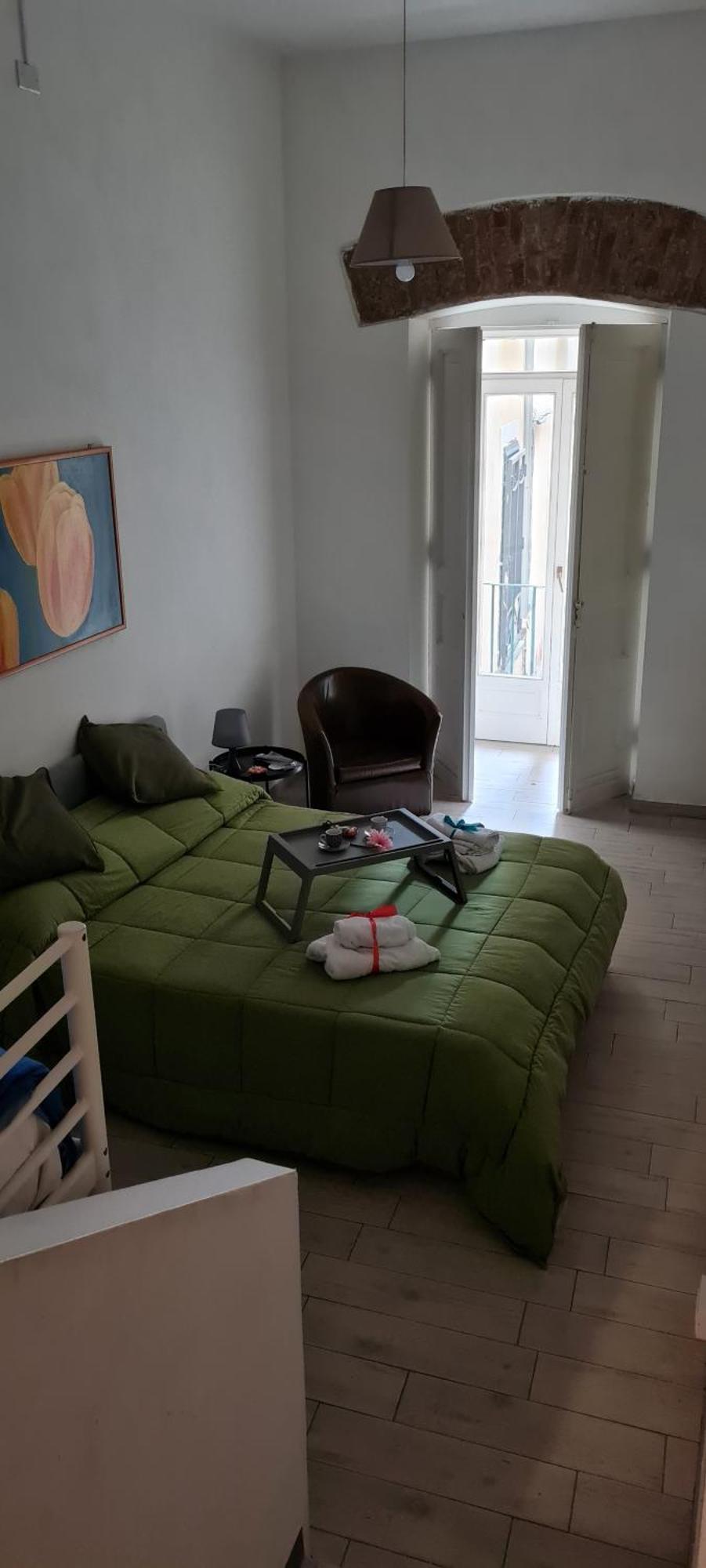 Le Ginestre In Centro Bed & Breakfast Салерно Стая снимка